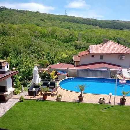 Pensión Roza Balchik