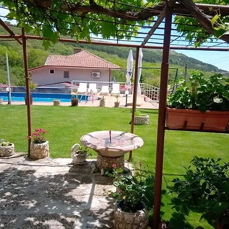 Roza Balchik