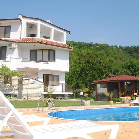 Roza Guest house Balchik