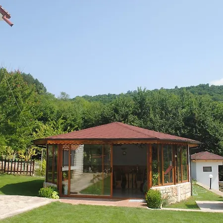 Roza Guest house